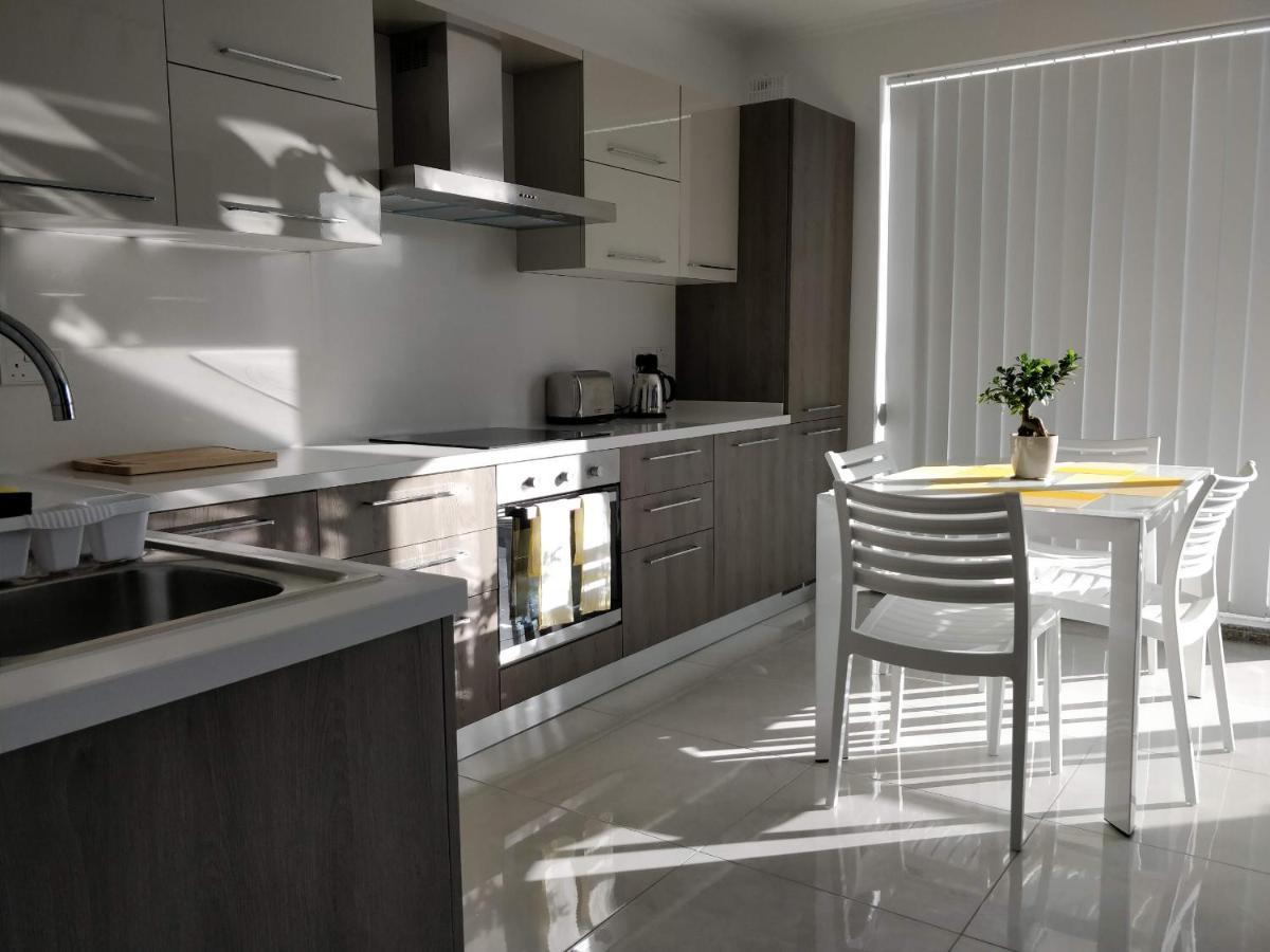 Апартаменты Sea View Penthouse With Large Terrace Irom1-1 Марсаскала Экстерьер фото